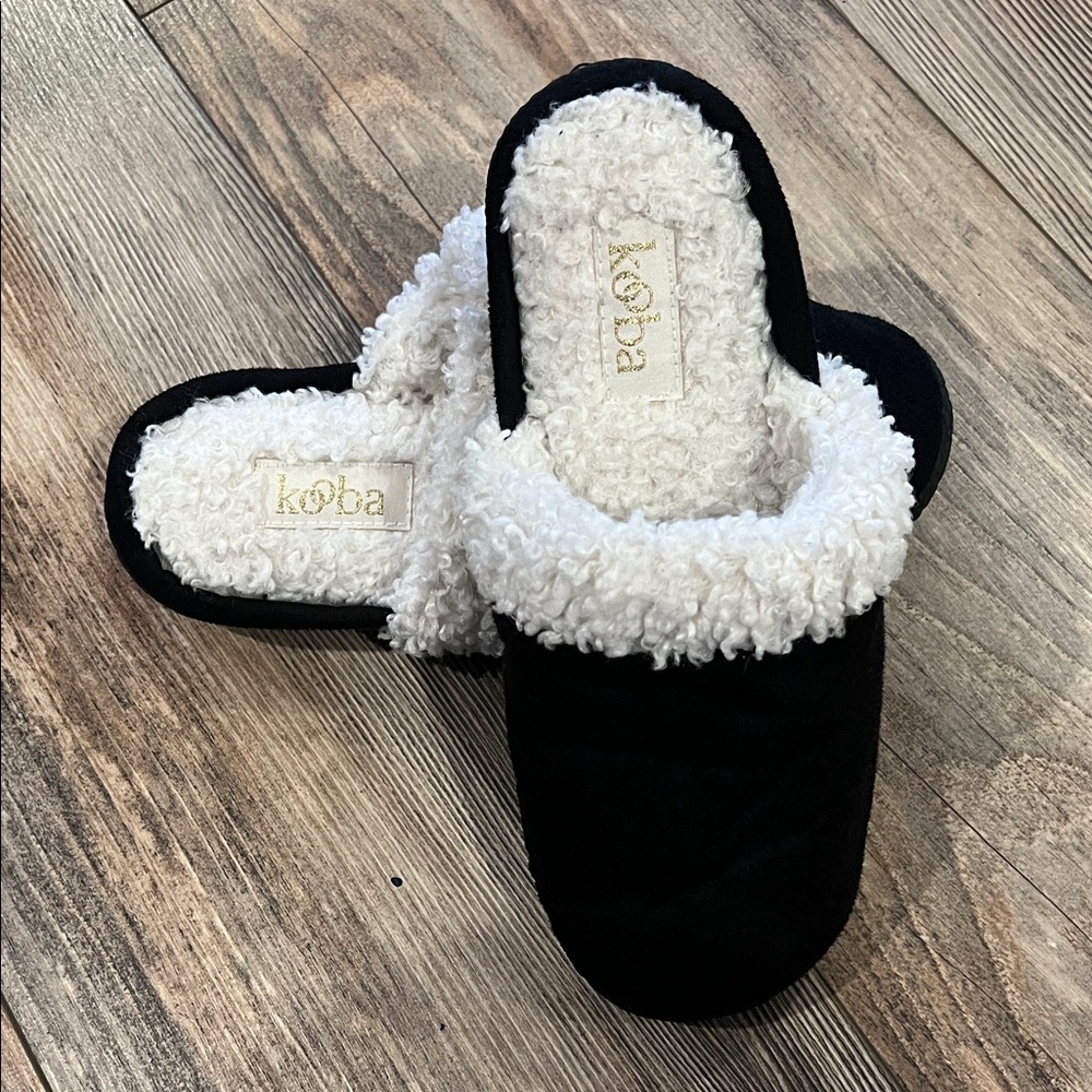 Kooba Black Slippers with White Fleece Lining